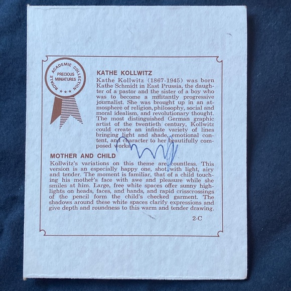 Vintage Royals Academie Collection Precious Miniatures - Picture 9 of 11